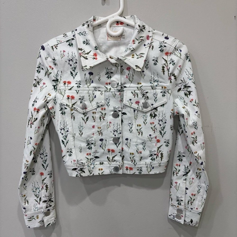Alice + Olivia White Floral Cropped Denim Jacket